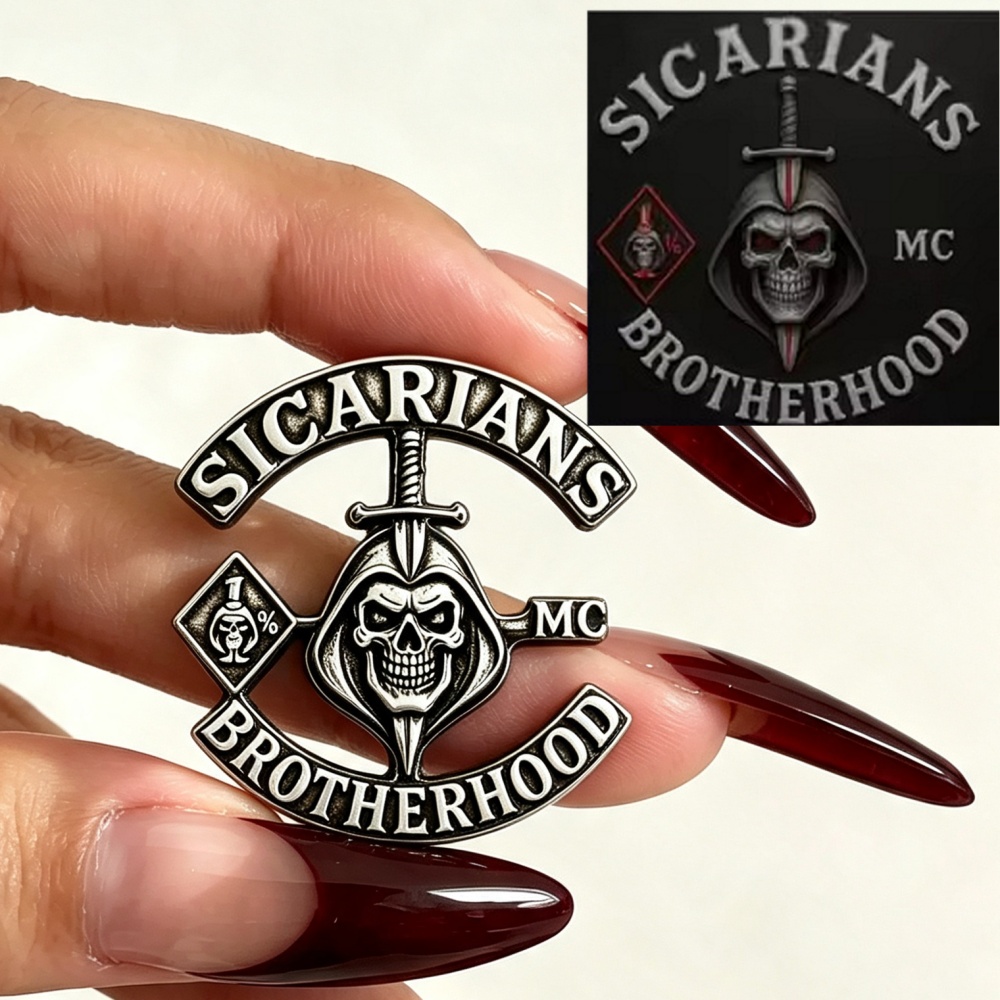 Embroidery Initials - Spilla Personalizzata Incisa con Logo MC