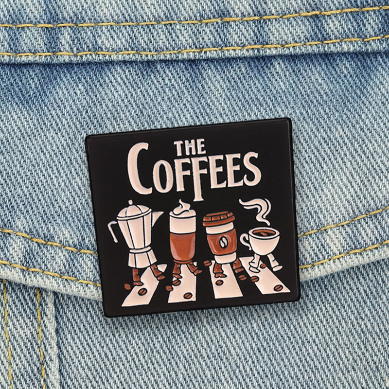 Spille smaltate a tema caffè,  - Embroidery Initials recensione e prezzo
