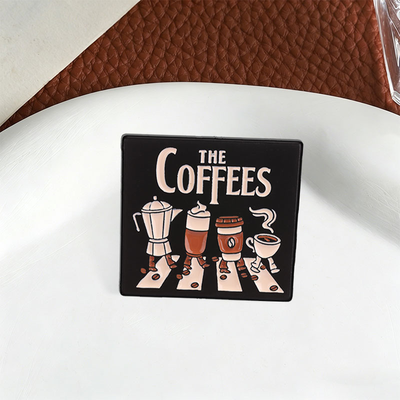 Spille smaltate a tema caffè,  - Embroidery Initials recensione e prezzo