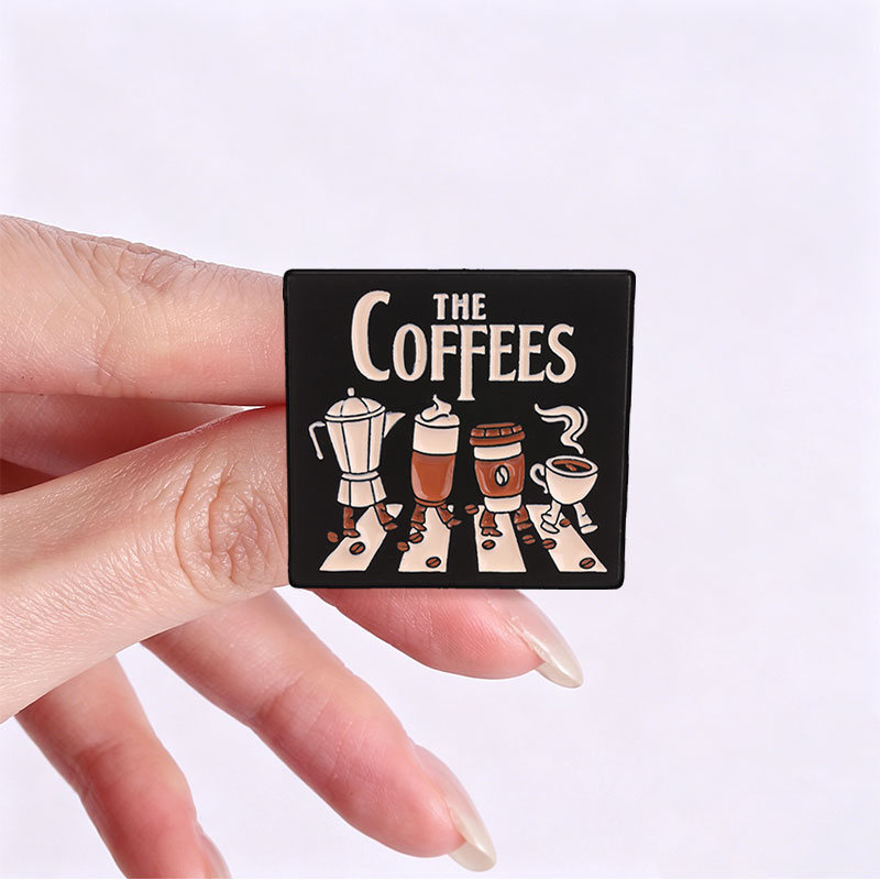 Spille smaltate a tema caffè,  - Embroidery Initials recensione e prezzo