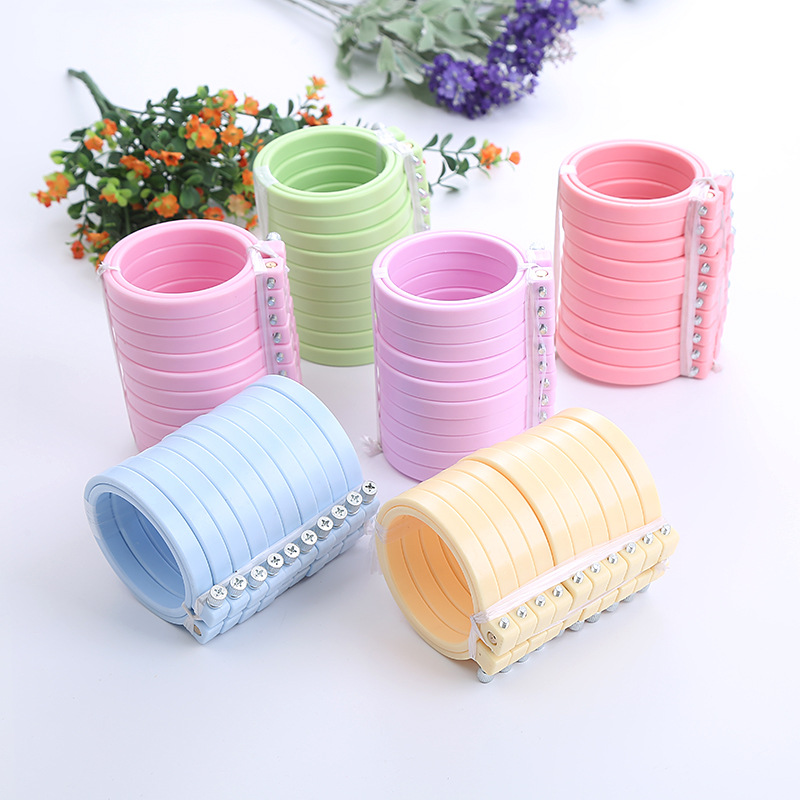 Cerchi da ricamo in plastica A - Embroidery Hoop Plastic recensione e prezzo