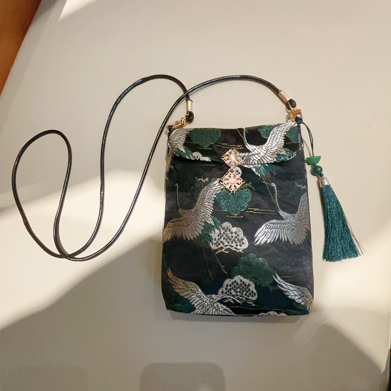 Borse per cellulari piccole Bo - Embroidery Bag recensione e prezzo