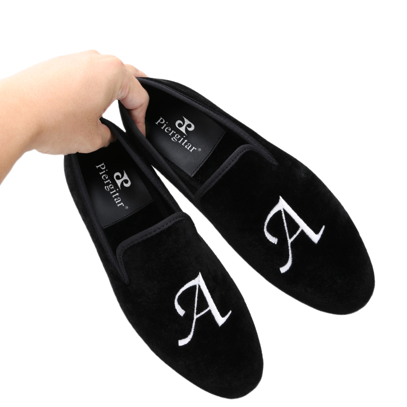 Piergitar fatto a mano con ini - Embroidery Initials recensione e prezzo