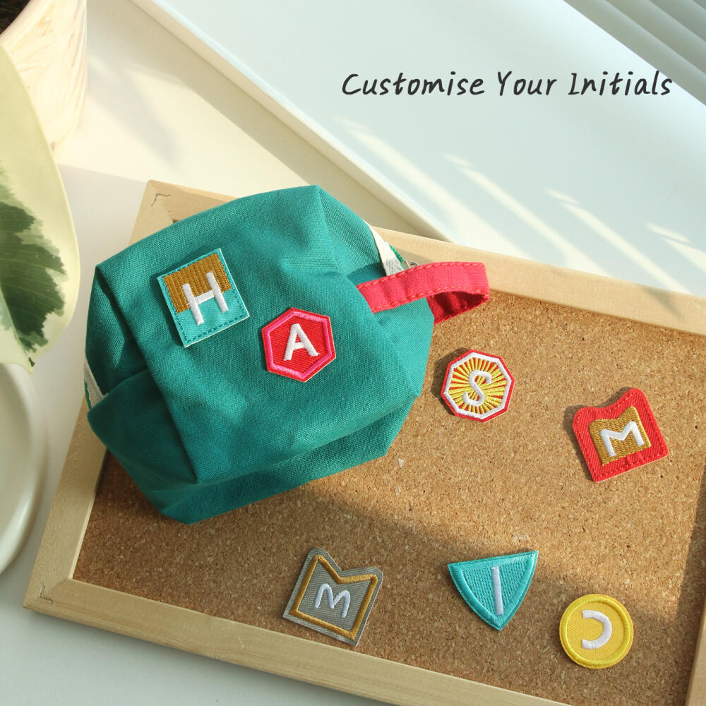 Pochette in Tela Personalizzat - Embroidery Initials recensione e prezzo