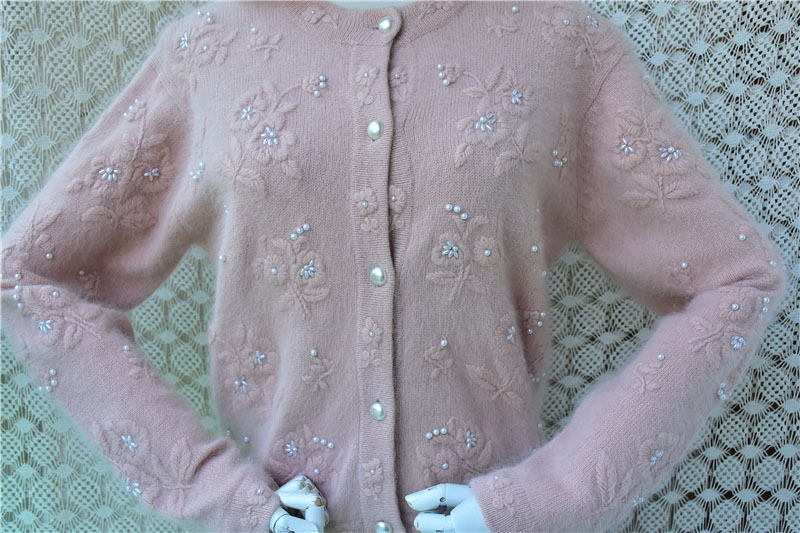 Maglione Cardigan Giacca Pull  - Embroidery Rabbit recensione e prezzo