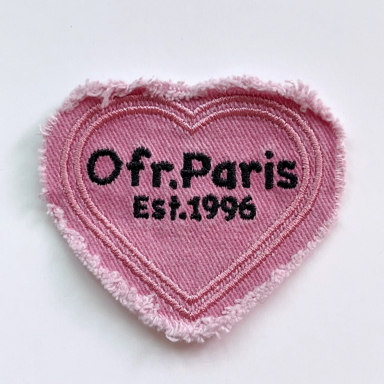 Applique a cuore rosa per vest - Embroidery Artist recensione e prezzo