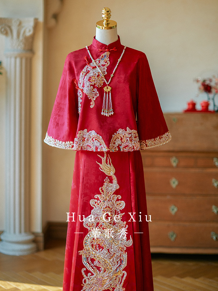 Abito da sposa cinese rosso Xi - Embroidery Wedding recensione e prezzo